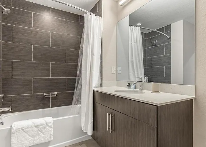Landing Modern Apartment With Amazing Amenities